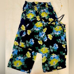 Aerie Navy Floral Pajama Set Ruffle Top and Capris